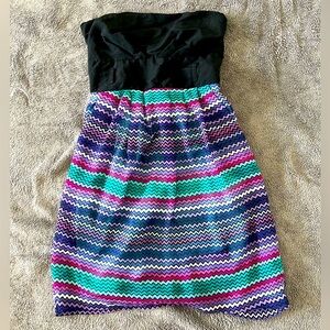 Rachael & Chloe ZigZag sleeveless dress
